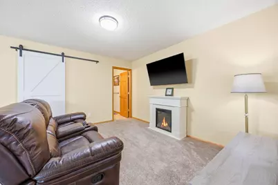 840 Cleveland Avenue SW, Hutchinson, MN 55350 - Photo 16