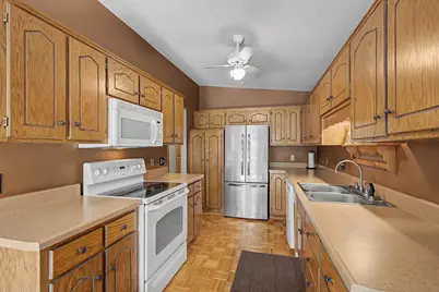 9211 Upland Lane N, Maple Grove, MN 55369 - Photo 12