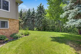 9211 Upland Ln N, Maple Grove, MN 55369 - Photo 2