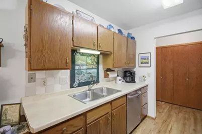 1200 18th Avenue NW #105, Austin, MN 55912 - Photo 6