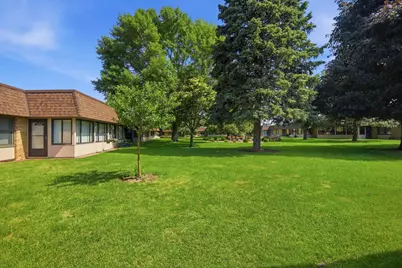 1200 18th Avenue NW #105, Austin, MN 55912 - Photo 26