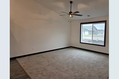 450 Stoneridge Lane NE, Owatonna, MN 55060 - Photo 6