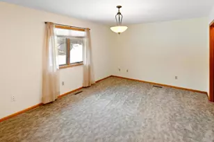 1928 Vierling Dr E, Shakopee, MN 55379 - Photo 14