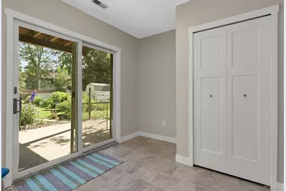 1276 County Road C E, Maplewood, MN 55109 - Photo 24