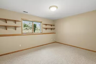 1885 Magnolia Ln N, Plymouth, MN 55441 - Photo 28