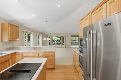1885 Magnolia Lane N, Plymouth, MN 55441 - Photo 10
