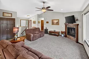 1226 Olivia St SE, New Prague, MN 56071 - Photo 8