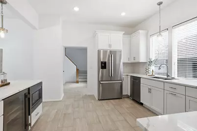 546 Ashland Avenue, Saint Paul, MN 55102 - Photo 12