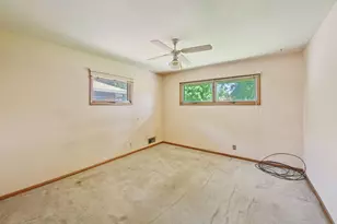 1422 Kent St, Saint Paul, MN 55117 - Photo 10