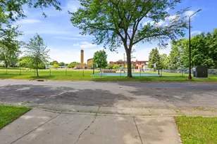 1422 Kent St, Saint Paul, MN 55117 - Photo 18