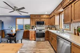 500 E 1st St, Waconia, MN 55387 - Photo 6