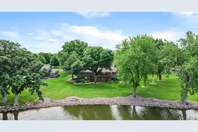 830 Lakewood Drive SW, Hutchinson, MN 55350 - Photo 1