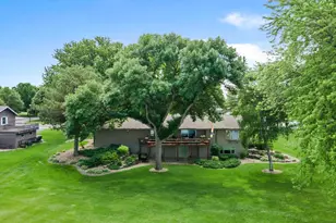 830 Lakewood Dr S W, Hutchinson, MN 55350 - Photo 64