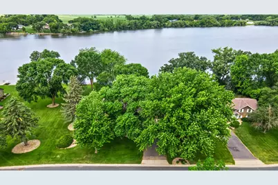 830 Lakewood Drive SW, Hutchinson, MN 55350 - Photo 68