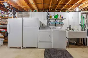 406 Ivanhoe Ave W, Northfield, MN 55057 - Photo 42