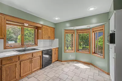 12225 60th Place N, Plymouth, MN 55442 - Photo 6