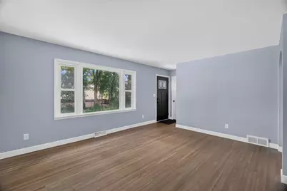 2115 E River Road NE, Rochester, MN 55906 - Photo 4