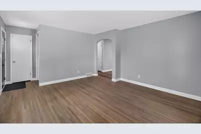 2115 E River Road NE, Rochester, MN 55906 - Photo 8