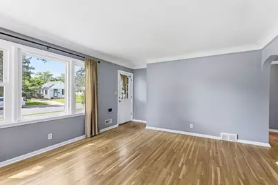 8221 Blaisdell Avenue S, Bloomington, MN 55420 - Photo 2