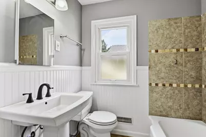 8221 Blaisdell Avenue S, Bloomington, MN 55420 - Photo 12