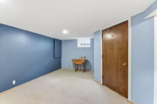 8221 Blaisdell Ave S, Bloomington, MN 55420 - Photo 18