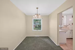 2280 Randy Ave, White Bear Lake, MN 55110 - Photo 8