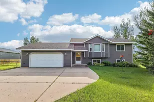 40042 Harvester Ave, North Branch, MN 55056 - Photo 1