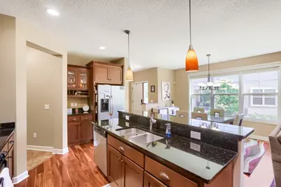 10734 Kingsfield Lane, Woodbury, MN 55129 - Photo 10