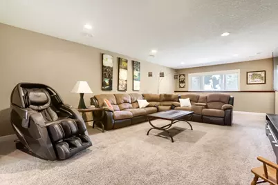 10734 Kingsfield Lane, Woodbury, MN 55129 - Photo 4