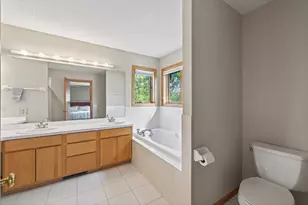 523 Wildwood Ave, Saint Paul, MN 55110 - Photo 22