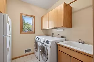 523 Wildwood Ave, Saint Paul, MN 55110 - Photo 30