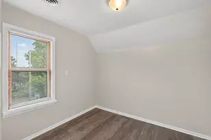 1074 Galtier St, Saint Paul, MN 55117 - Photo 30
