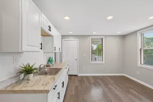1074 Galtier St, Saint Paul, MN 55117 - Photo 16