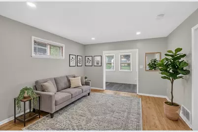 1074 Galtier Street, Saint Paul, MN 55117 - Photo 10