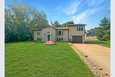 2832 Mill Street, Slayton, MN 56172 - Photo 1