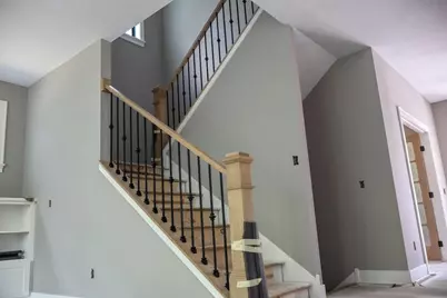 4044 Merriam Road, Minnetonka, MN 55305 - Photo 6