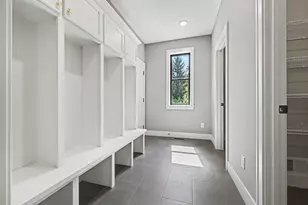 4044 Merriam Rd, Minnetonka, MN 55305 - Photo 16