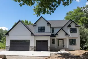 4044 Merriam Rd, Minnetonka, MN 55305 - Photo 1
