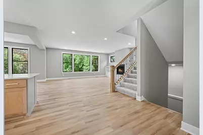 4044 Merriam Road, Minnetonka, MN 55305 - Photo 10