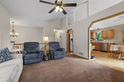 440 Grove Road, Wyoming, MN 55092 - Photo 14