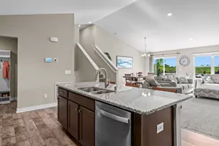 1907 Meridian Curve, Carver, MN 55315 - Photo 28