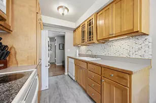 1512 17th St S, Moorhead, MN 56560 - Photo 8