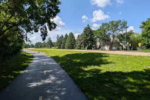 2636 101st Ln N, Brooklyn Park, MN 55444 - Photo 24