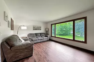 6020 Shady Ln NE, Bemidji, MN 56601 - Photo 8