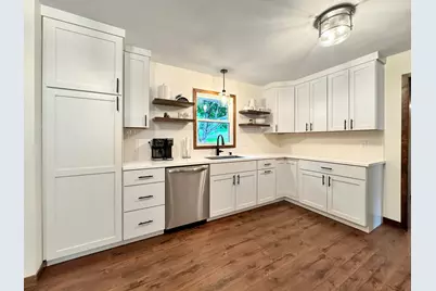 6020 Shady Lane NE, Bemidji, MN 56601 - Photo 8