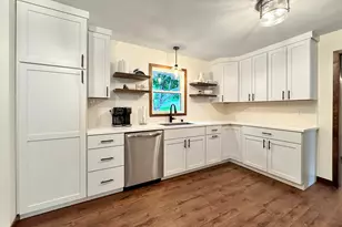 6020 Shady Ln NE, Bemidji, MN 56601 - Photo 8