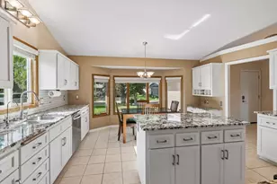 12838 95th Ave N, Maple Grove, MN 55369 - Photo 6
