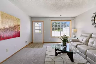 15738 Flackwood Trail, Apple Valley, MN 55124 - Photo 12