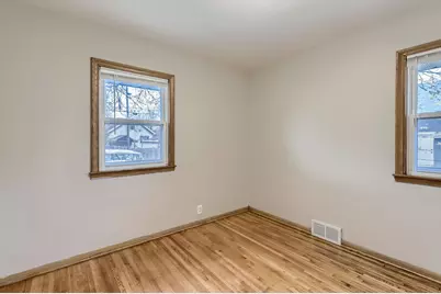 3921 Lyndale Avenue N, Minneapolis, MN 55412 - Photo 6