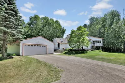 22513 Sunrise Road NE, Stacy, MN 55079 - Photo 2